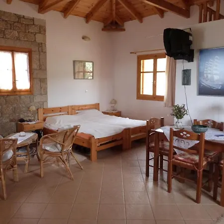 Appartamento Trisilio Kardhamili