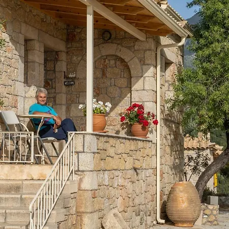 Trisilio Apartman *